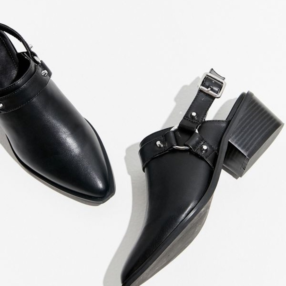 Urban Outfitters Black UO Willa Harness Mule 7